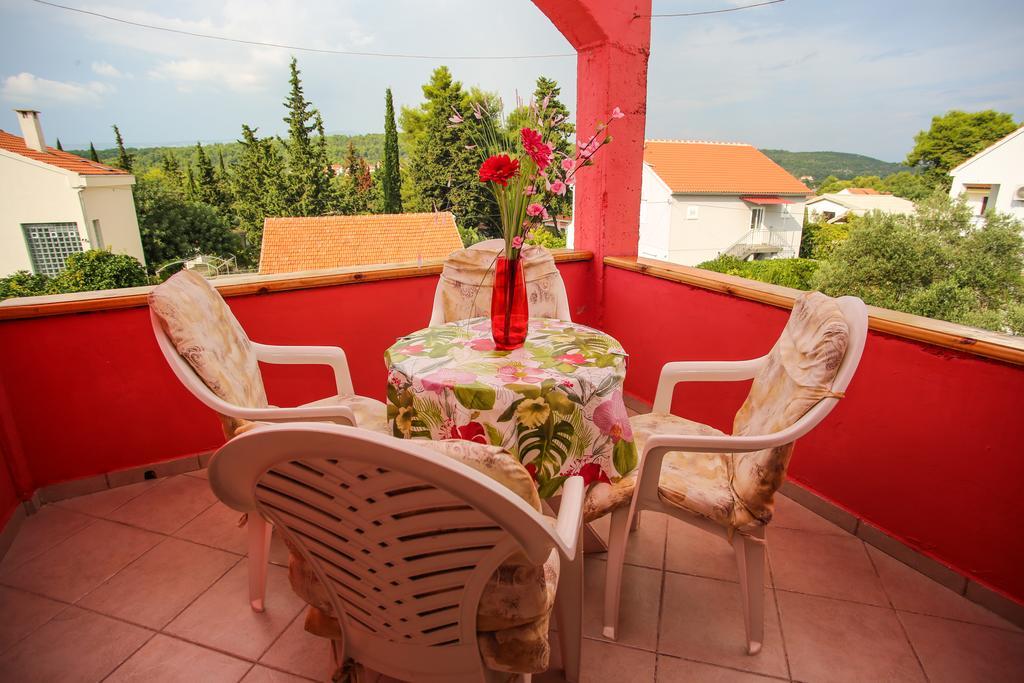 Apartments Marija Stari Grad  Zewnętrze zdjęcie