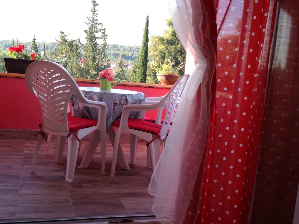 Apartments Marija Stari Grad  Zewnętrze zdjęcie